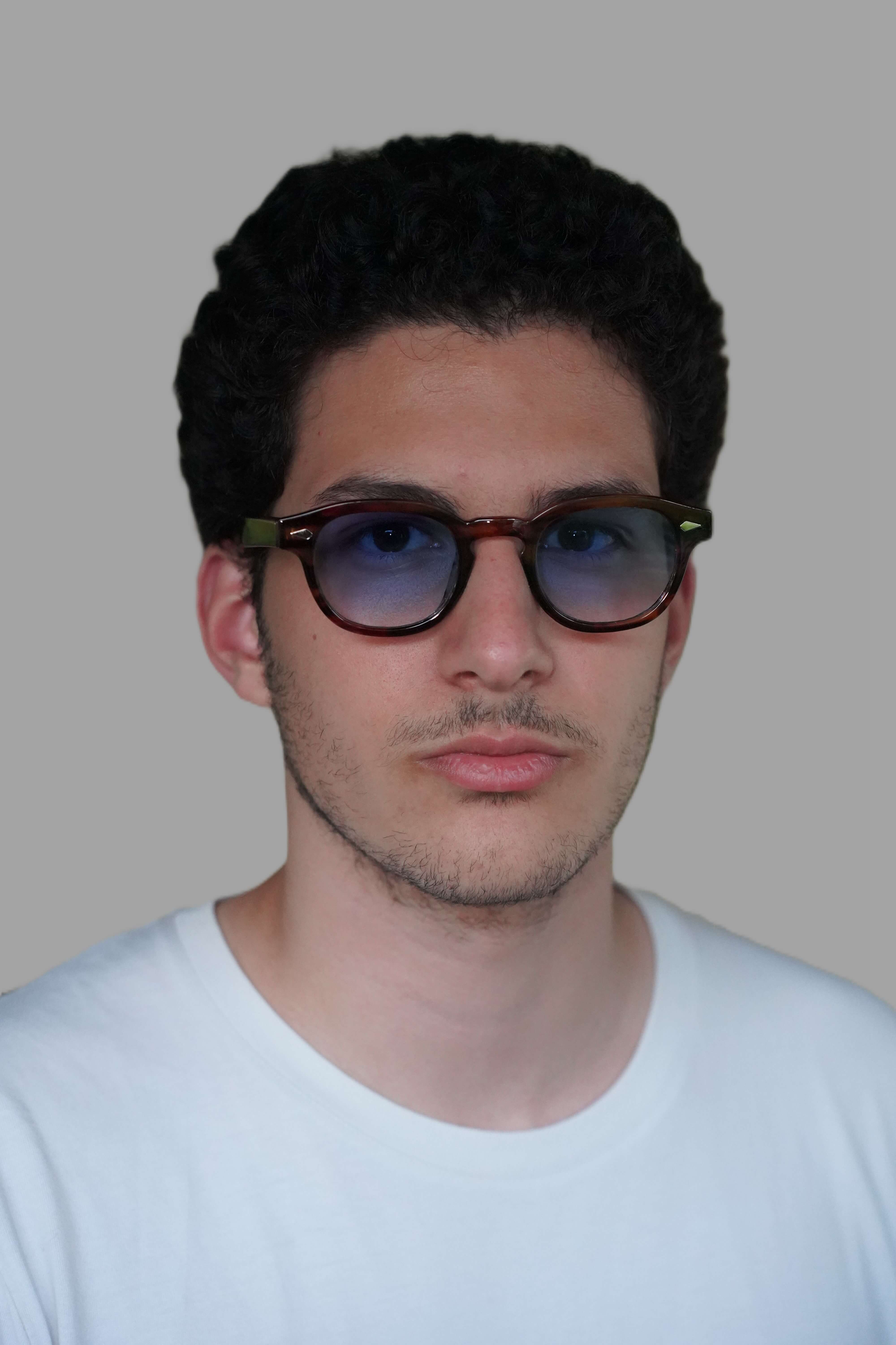 Lunettes de soleil tendance - verres teintés - protection UV - style old money