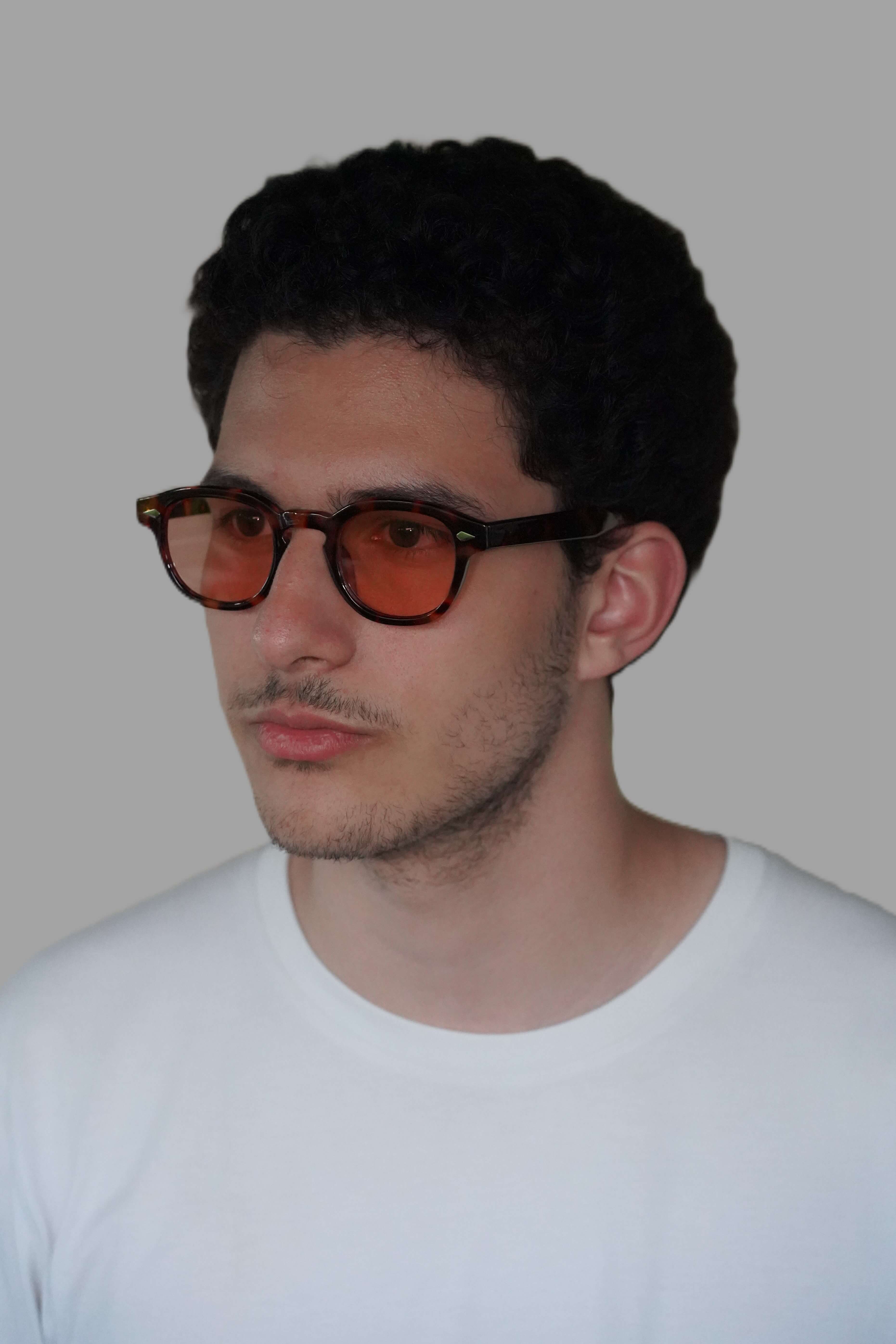 Lunettes de soleil tendance - verres teintés - protection UV - style old money